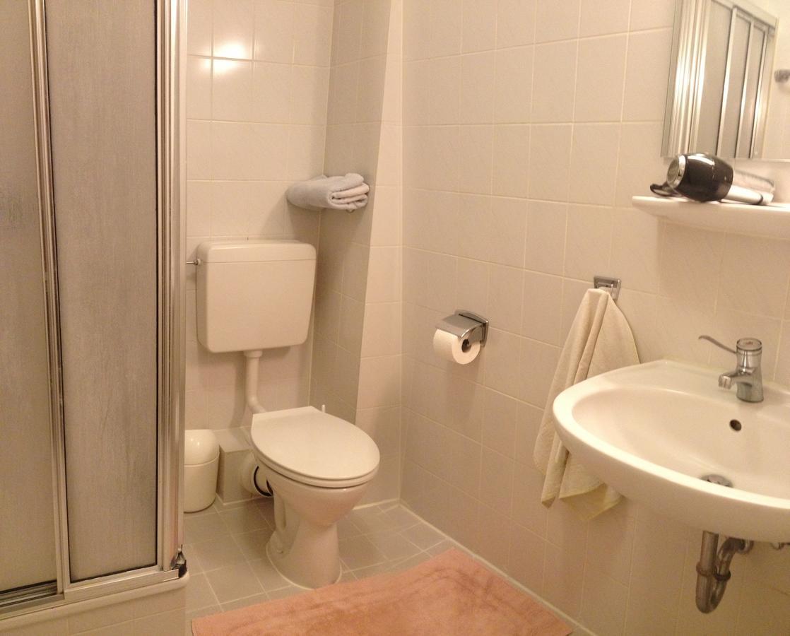 Hotel Stadt Steinbach シュタインバッハ・アム・タウヌス エクステリア 写真